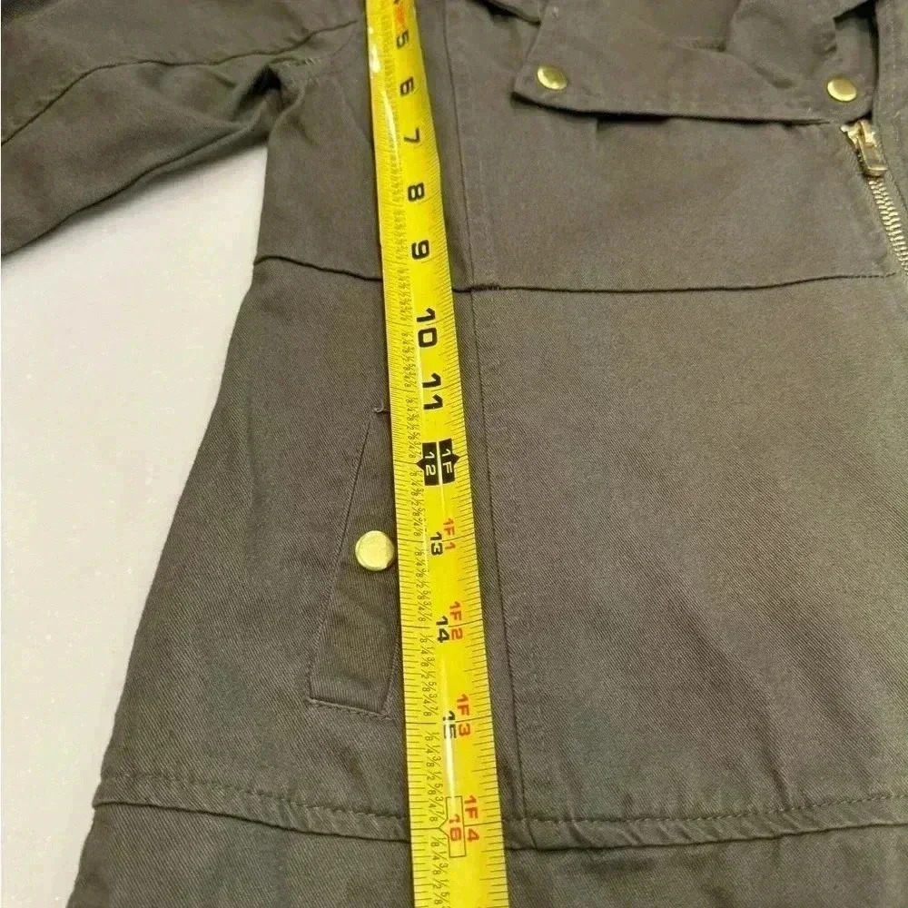 Isaac Mizrahi / Madeline Bergman girls green moto jacket. Size 5T - Picture 9 of 10